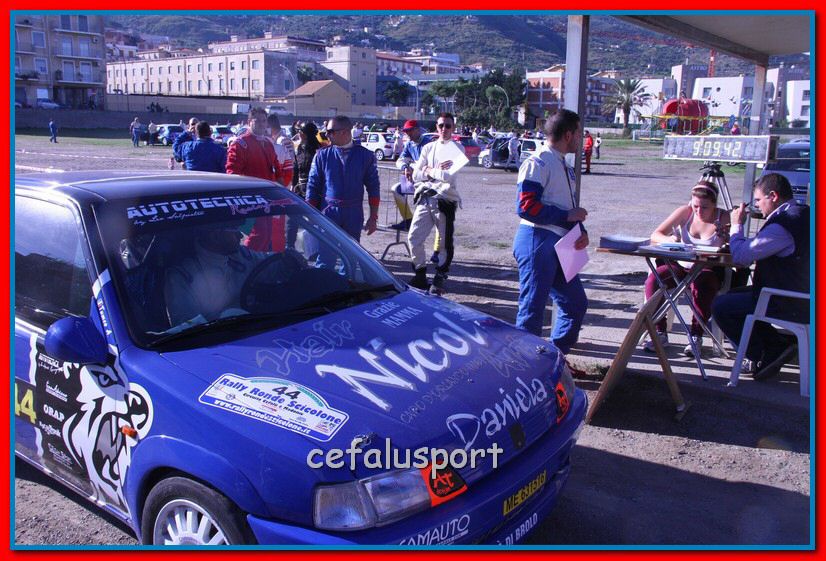 121111 rally 319_tn.jpg